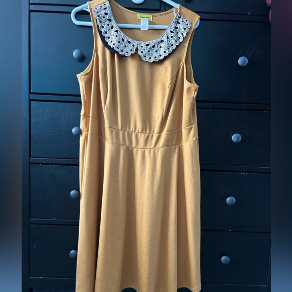 ModCloth A-line Mustard Dress with Sequin Peter Pan collar - Picture 3 of 3